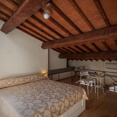 Uffizi - Flo Apartments Флоренция Екстериор снимка